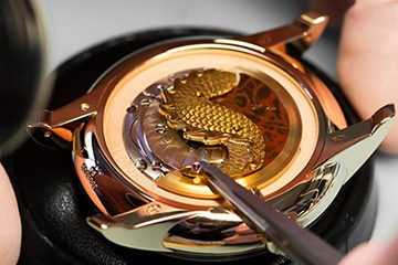 武汉卡地亚手表坏了去哪里官方售后维修